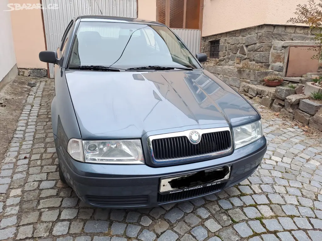 Škoda Octavia Combi 1.6 benzin 75kw.